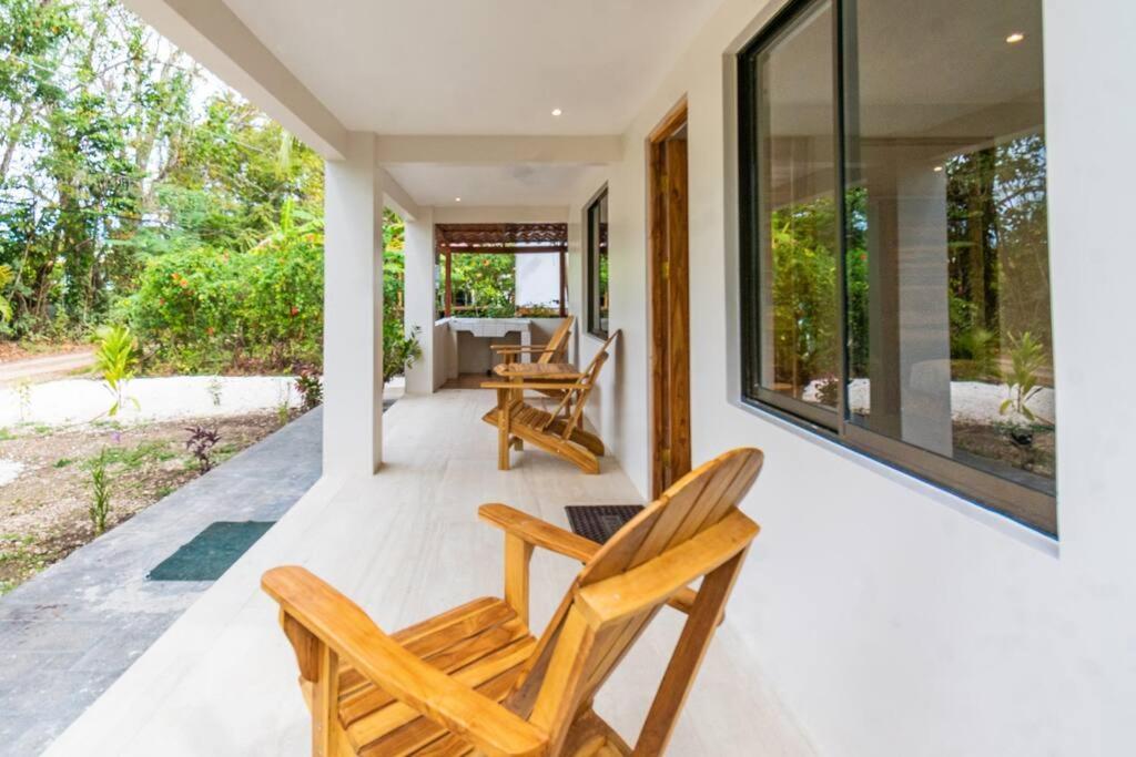 Surfside Apartments - Mal Pais Malpais Exterior foto